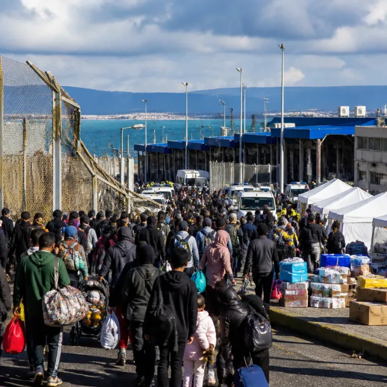 Migration massive à Ceuta : une frontière européenne neutralisée en quelques heures