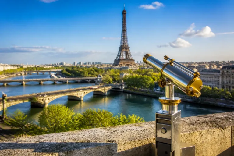 Âge de départ: l’Europe glisse vers 67 ans et au-delà, la France sous pression